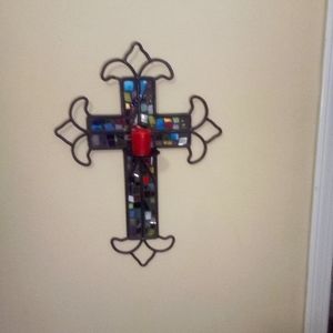 Cross candle holder